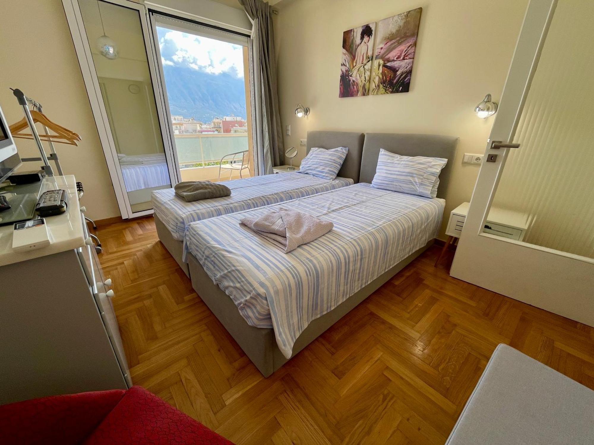 Kalamata.House - Sunny And Modern Apartment With View! Экстерьер фото
